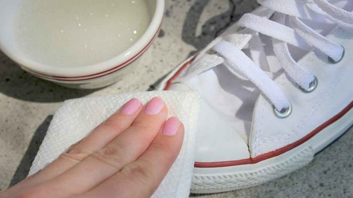 Comment nettoyer efficacement les chaussures blanches
